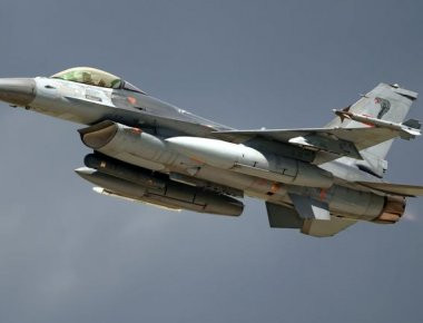 Εικονική αερομαχία ελληνικών και τουρκικών μαχητικών πάνω από το Αιγαίο